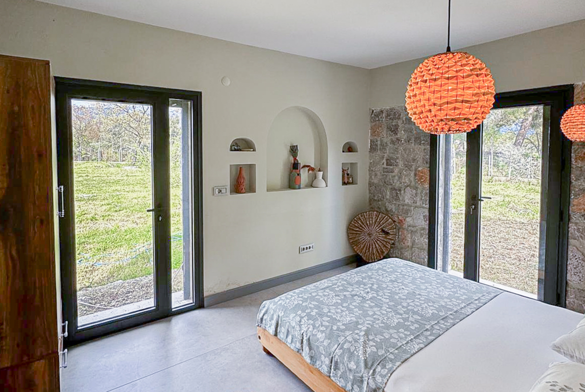 Akyaka Yakını Havuzlu Taş Villa | Full Eşyalı Kiralık