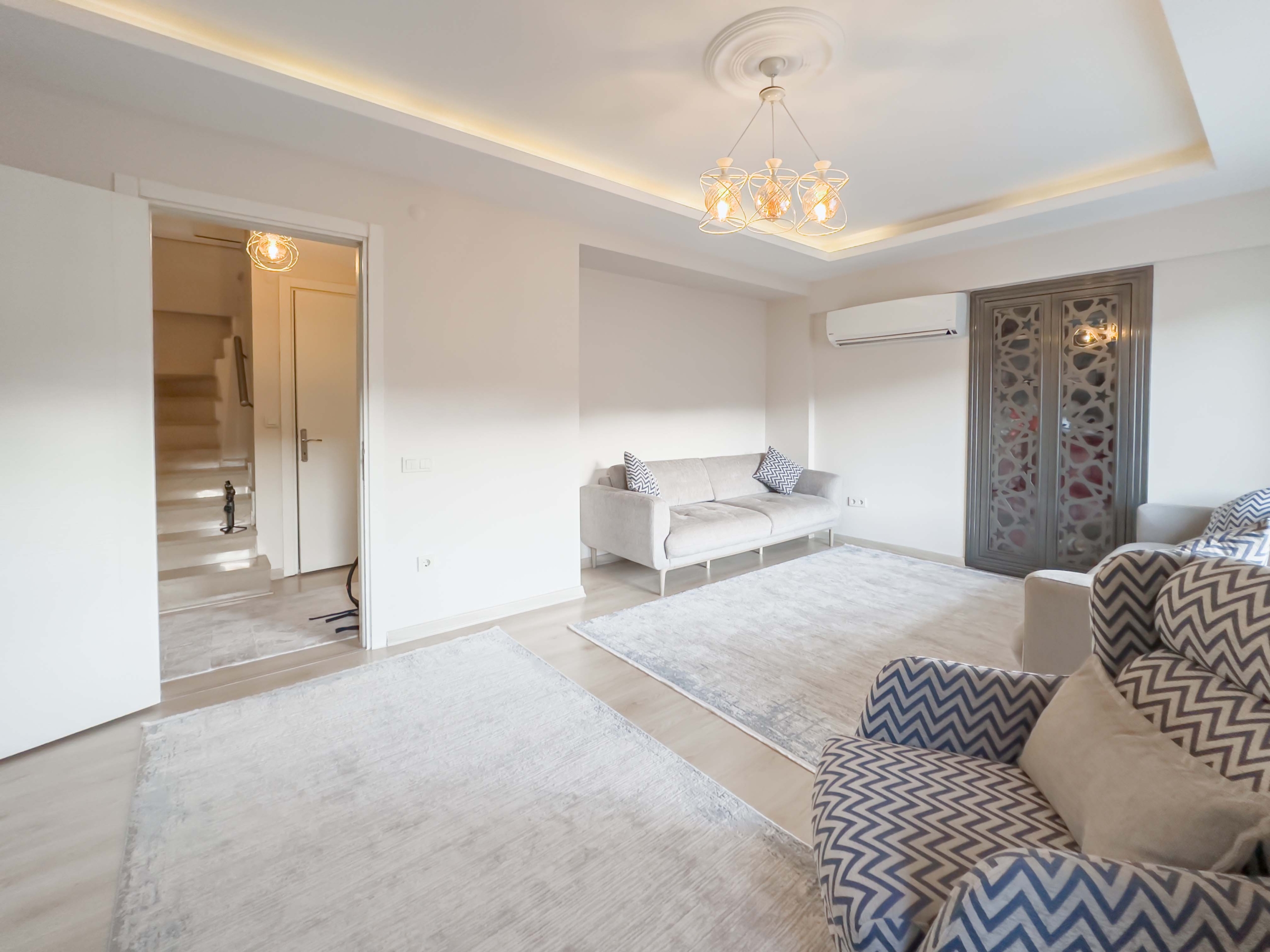 Marmaris İçmeler Havuzlu Sitede Bakımlı 3+1 Dubleks Daire