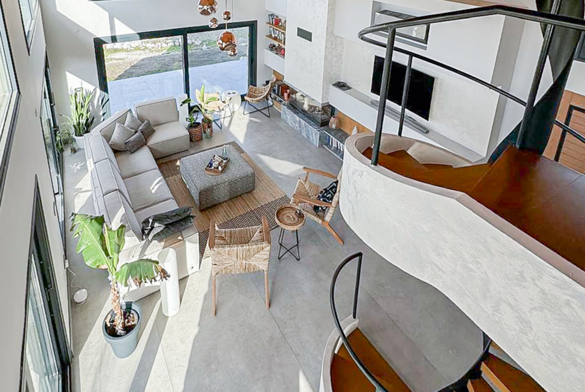 Akyaka Yakını Havuzlu Taş Villa | Full Eşyalı Kiralık