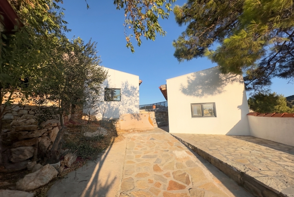 Datça Cumalıda 1+1 ve 1+0 Taş Evler | 130 m² Arsa | Resmi