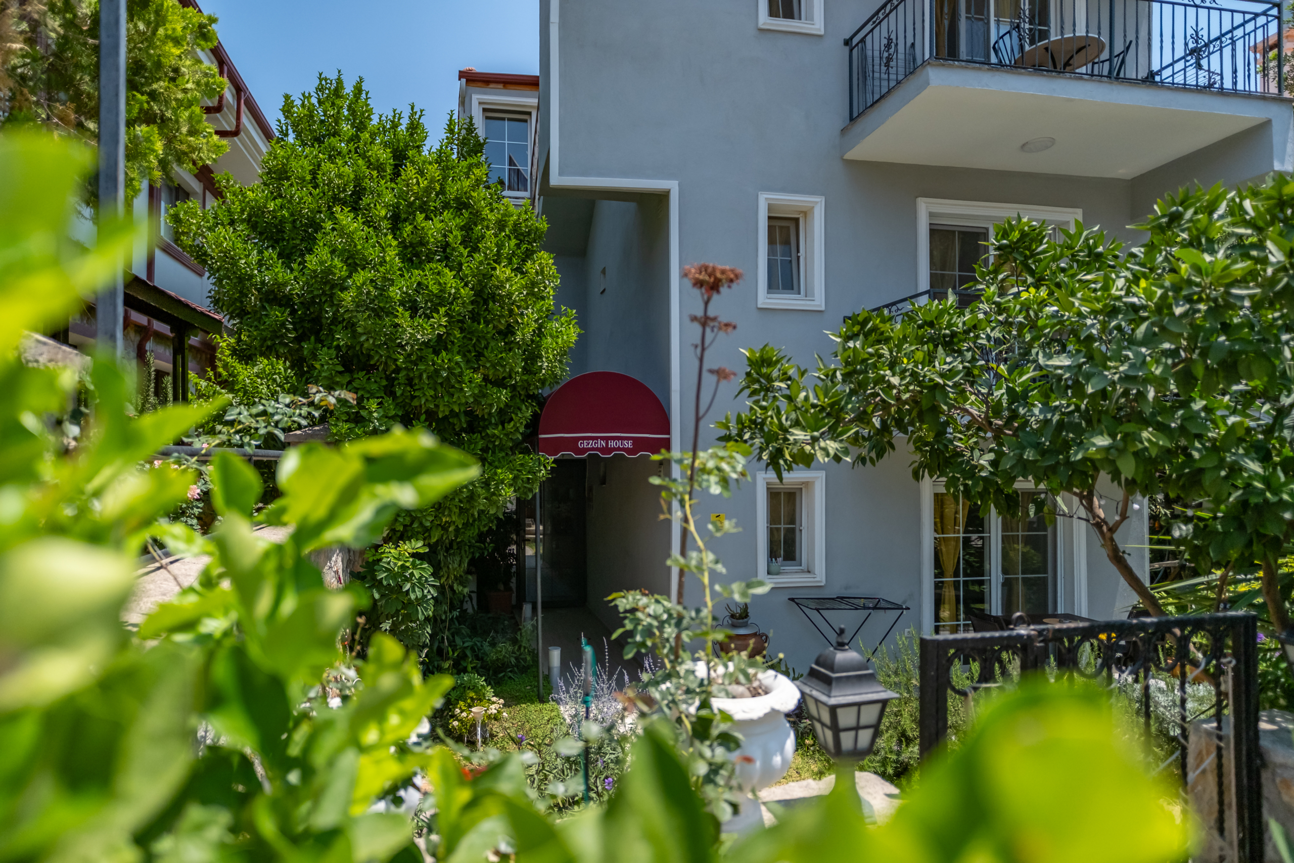 31 Datça’da Otel Ruhsatlı, Denize Yakın, Hazır Ticari Yatırım Fırsatı