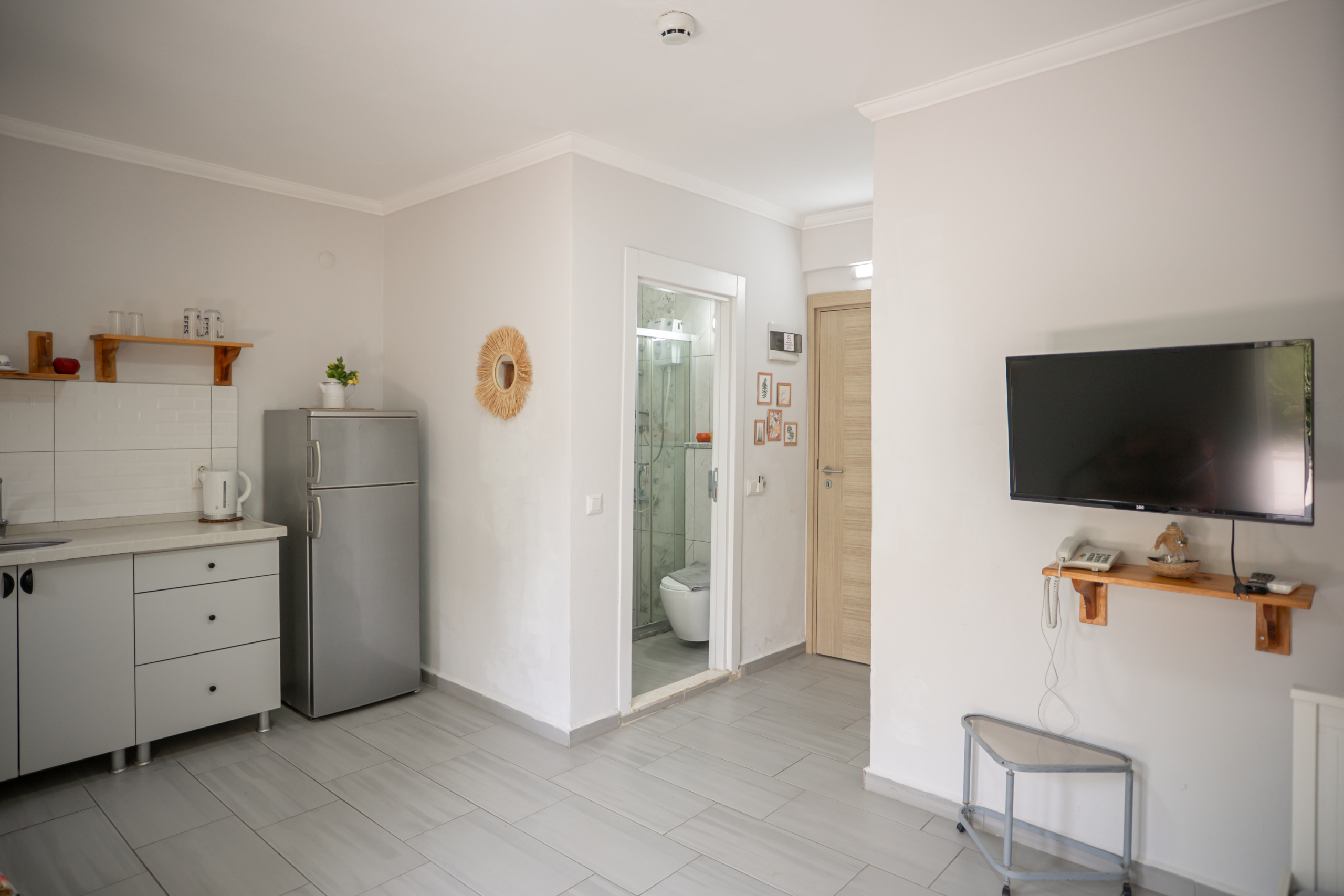 8 Datça’da Otel Ruhsatlı, Denize Yakın, Hazır Ticari Yatırım Fırsatı