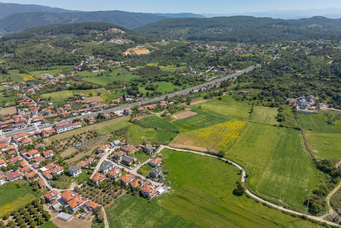 Ula Çıtlık’ta Yerleşime Yakın 503 m2 Satılık Villa Arsası
