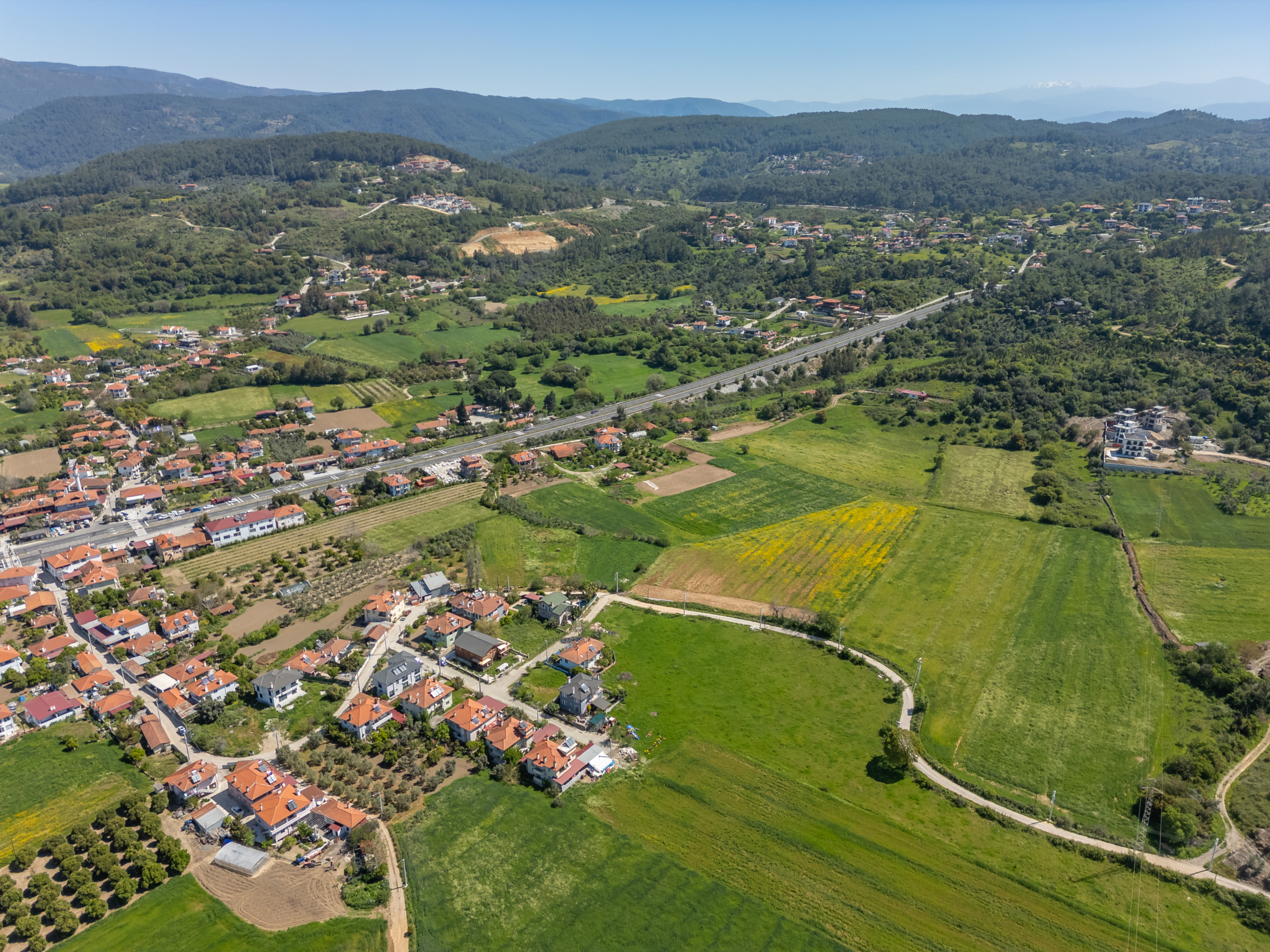 DJI_0640-HDR Ula Çıtlık’ta Yerleşime Yakın 503 m2 Satılık Villa Arsası