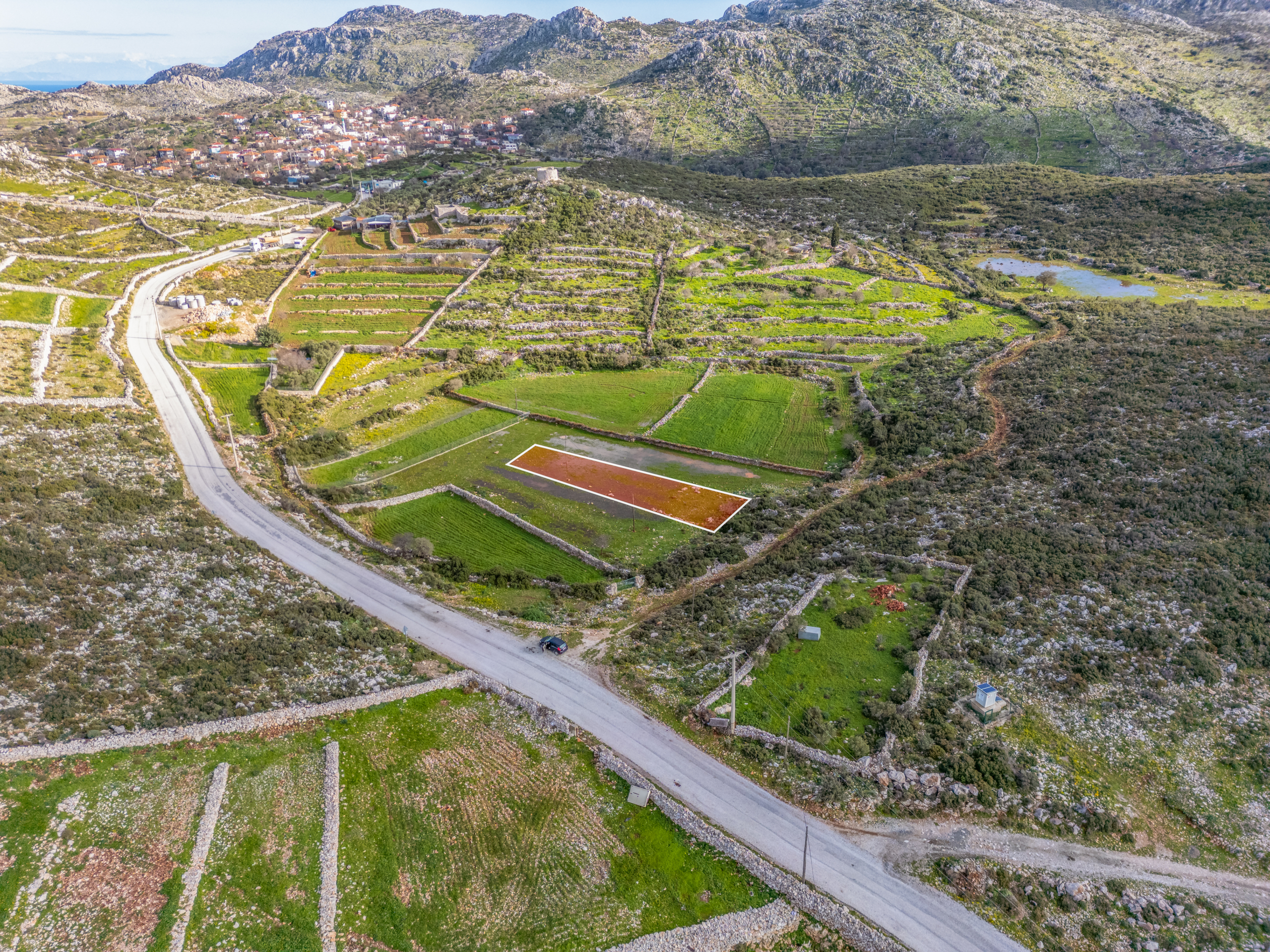 DJI_0684-Edit Taşlıca Söğüt Sınırında Merkeze Yakın Müstakil Tapulu Tarla
