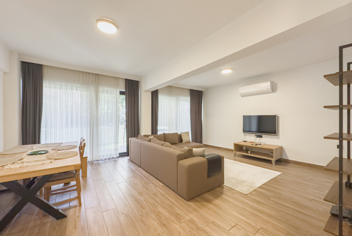 Marmaris Sarıana’da Marinaya 2 dk Müstakil Bahçeli 2+1