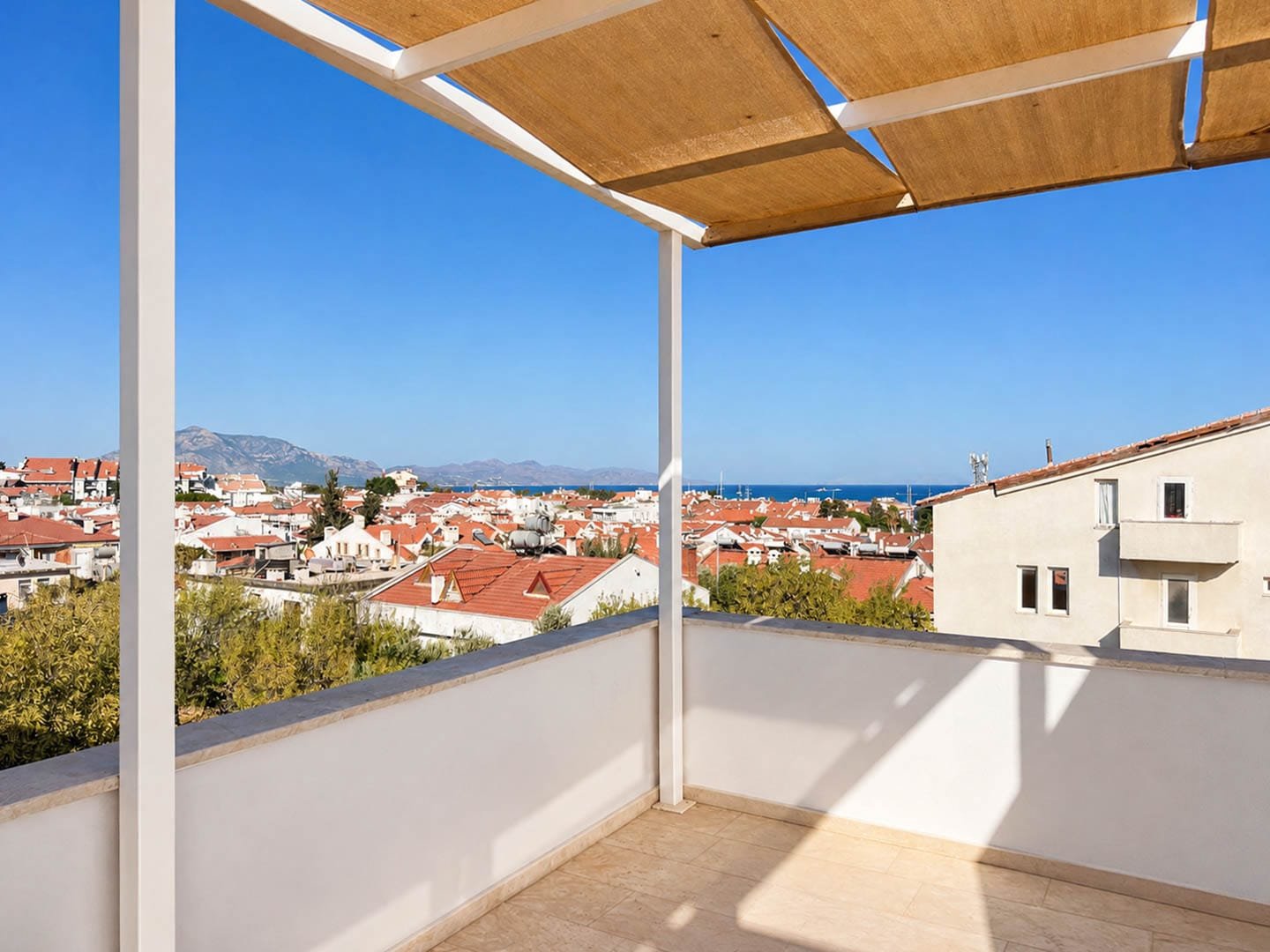 Datça deniz manzaralı satılık ev ve villa ilanları