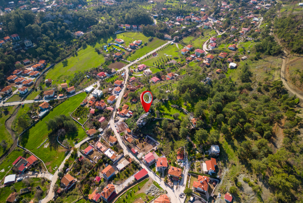 Marmaris Hisarönünde Deniz Manzaralı | Köy İçi İmarlı | 2.214 m2
