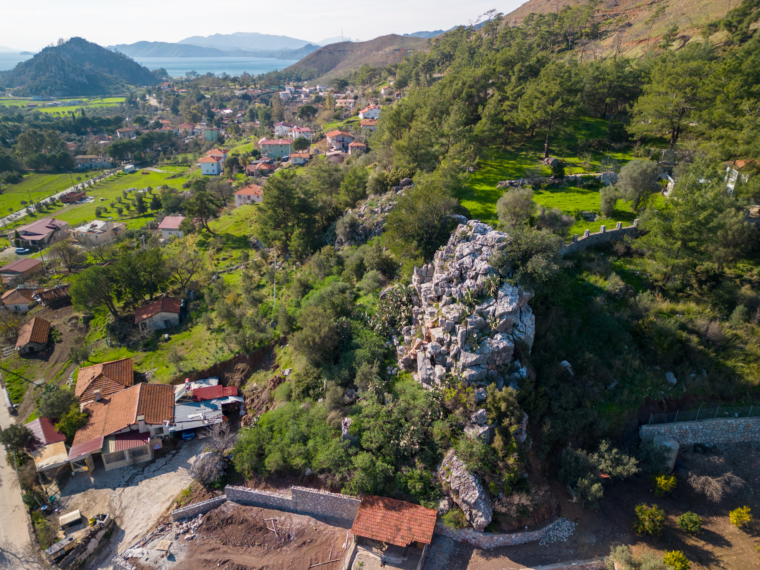 Marmaris Hisarönünde Deniz Manzaralı | Köy İçi İmarlı | 2.214 m2