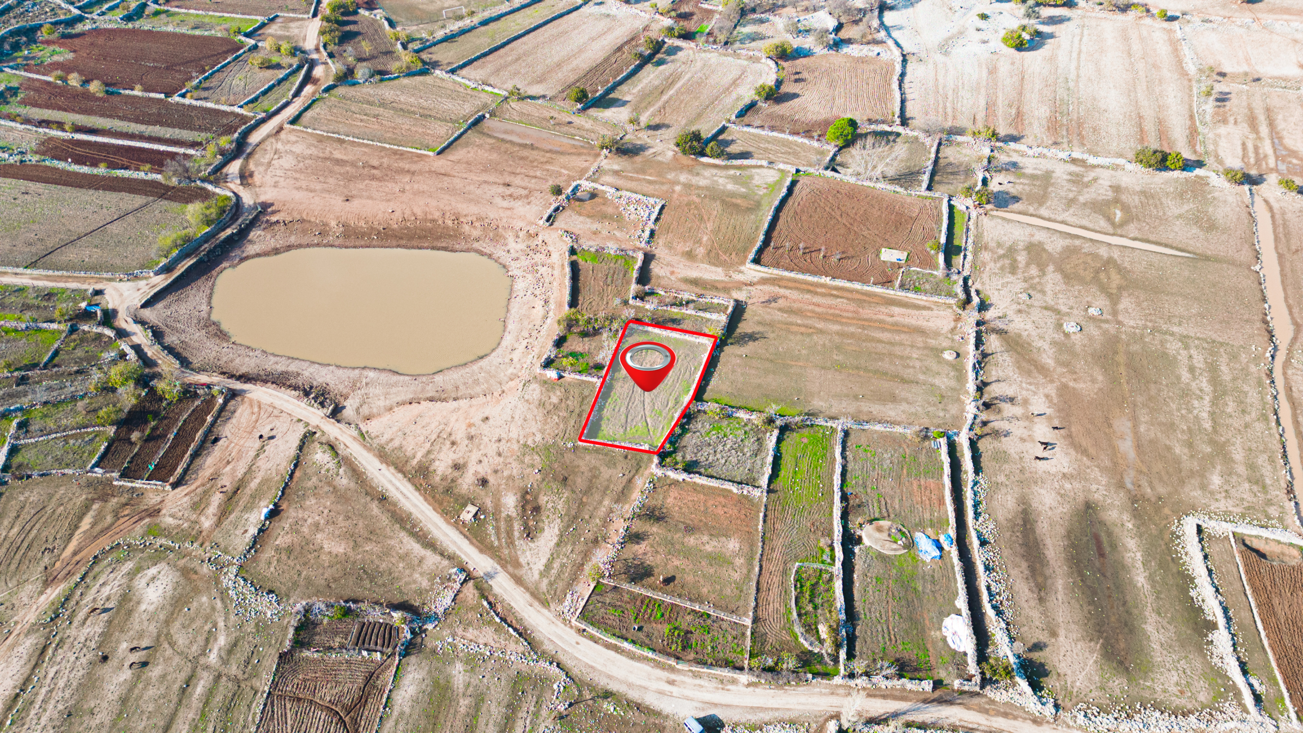 Marmaris Taşlıcada 638 m² Müstakil Tapulu Satılık Tarla