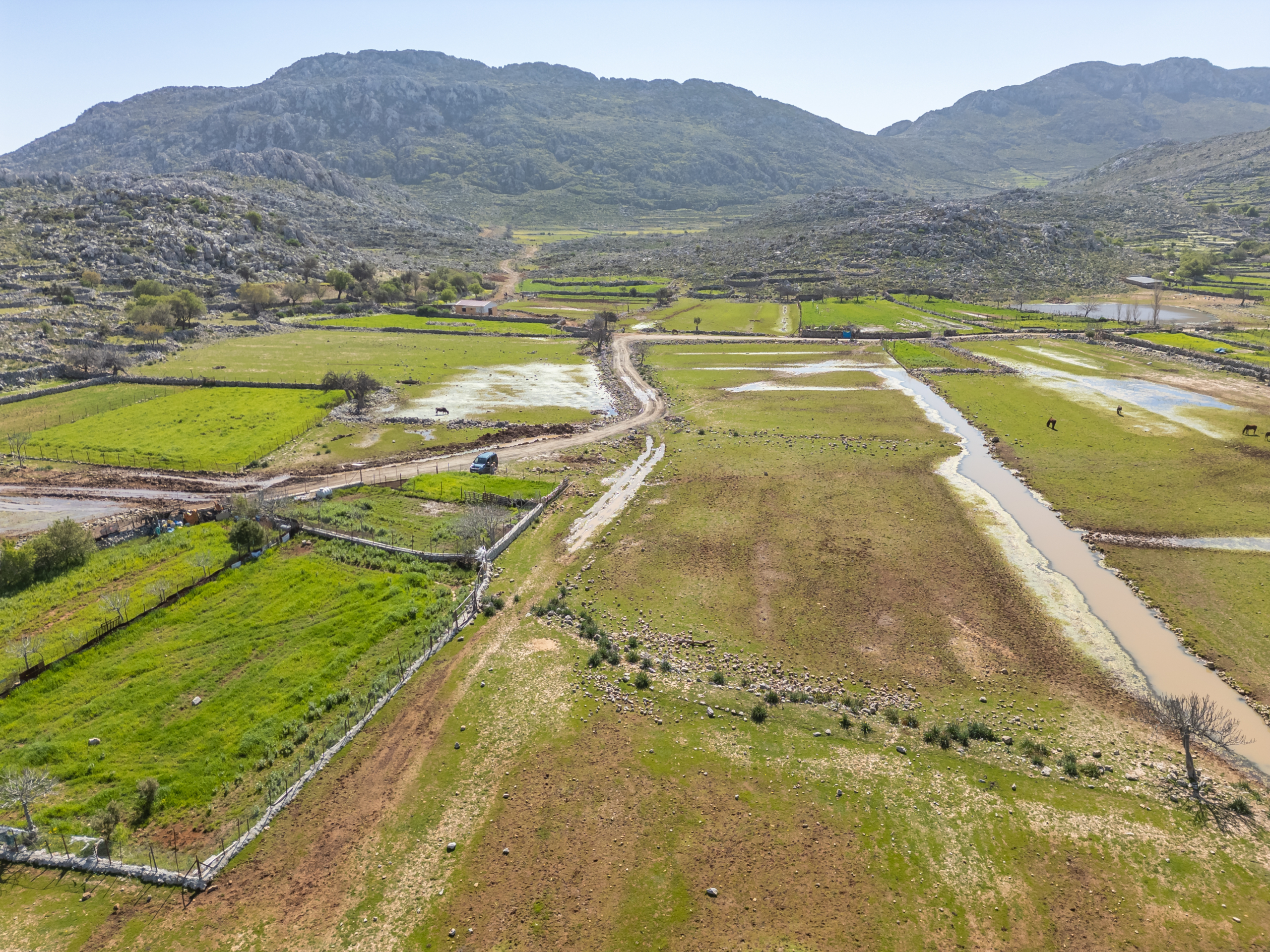 Marmaris Taşlıca’da Yola Cepheli Yatırımlık 447m² Tarla