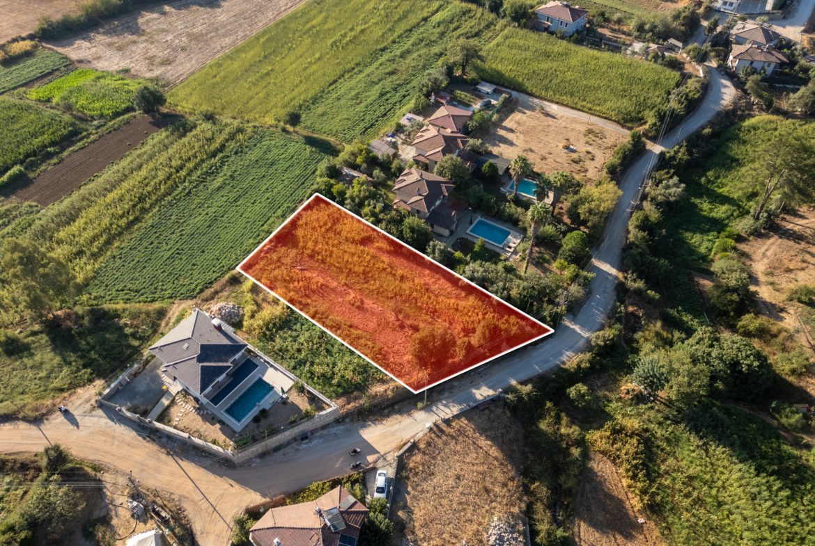 Marmaris Çetibeli’de 1.120 m2 Villa Projesine Uygun İmarlı Arsa