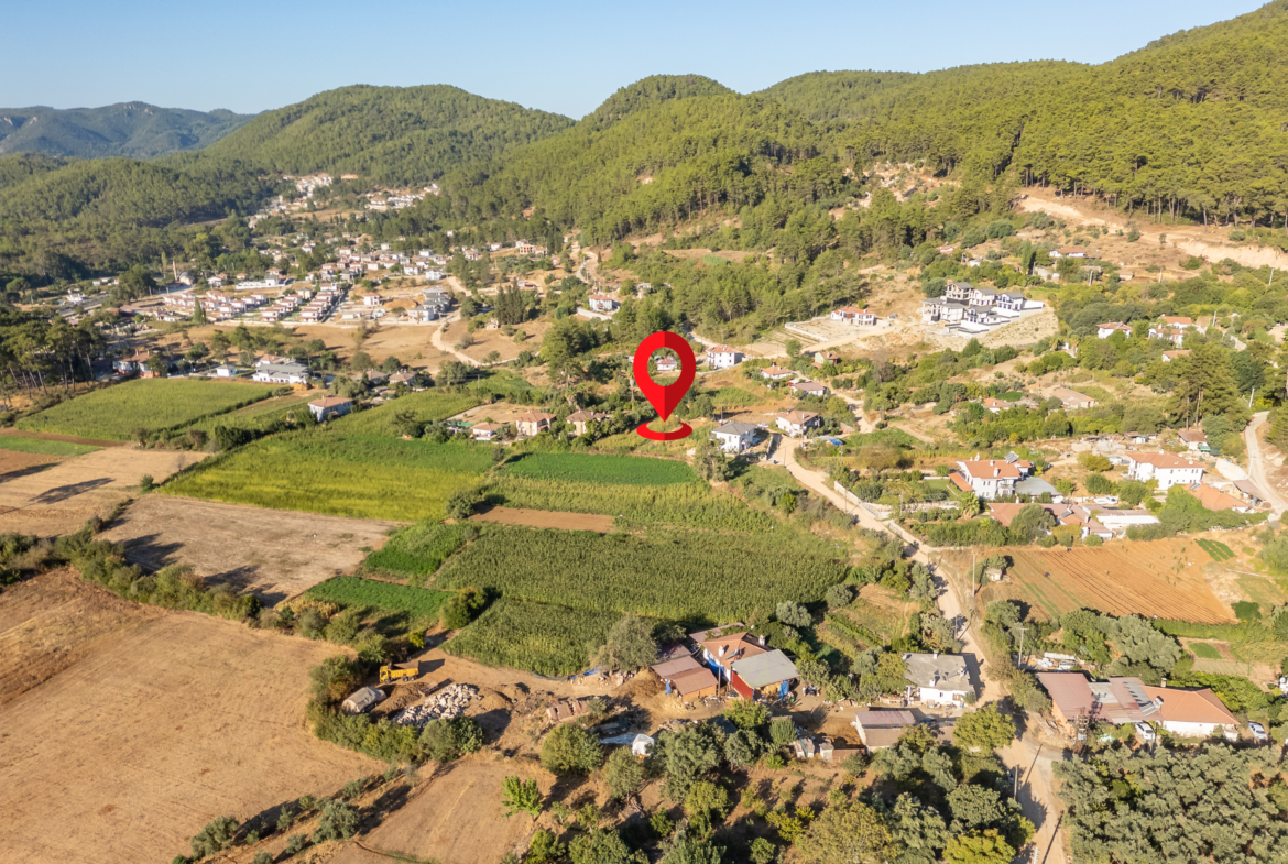 Marmaris Çetibeli’de 1.120 m2 Villa Projesine Uygun İmarlı Arsa