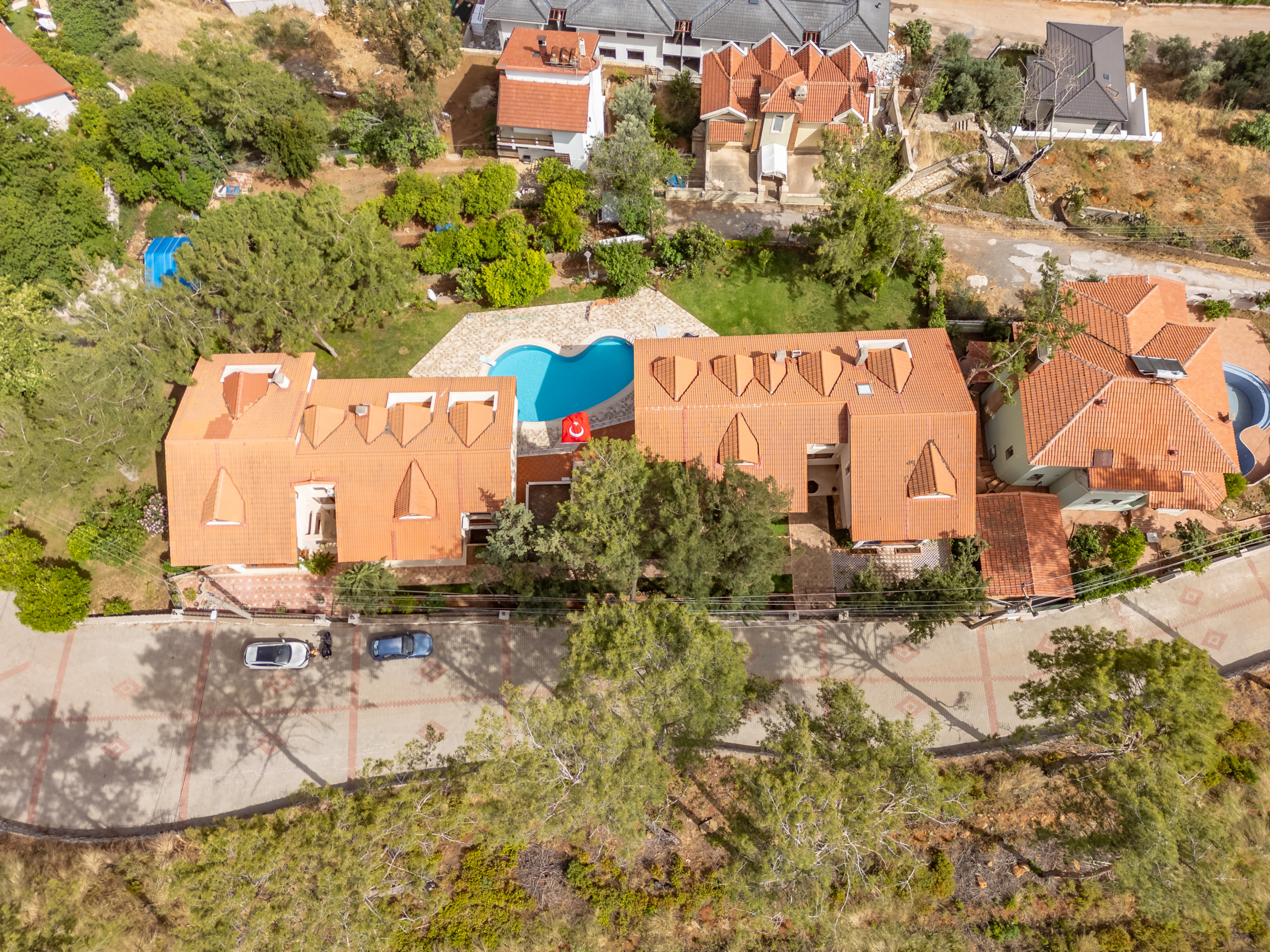 DJI_0559-HDR Marmaris İçmeler’de Havuzlu Butik Sitede 3+1 Bahçe Dubleksi