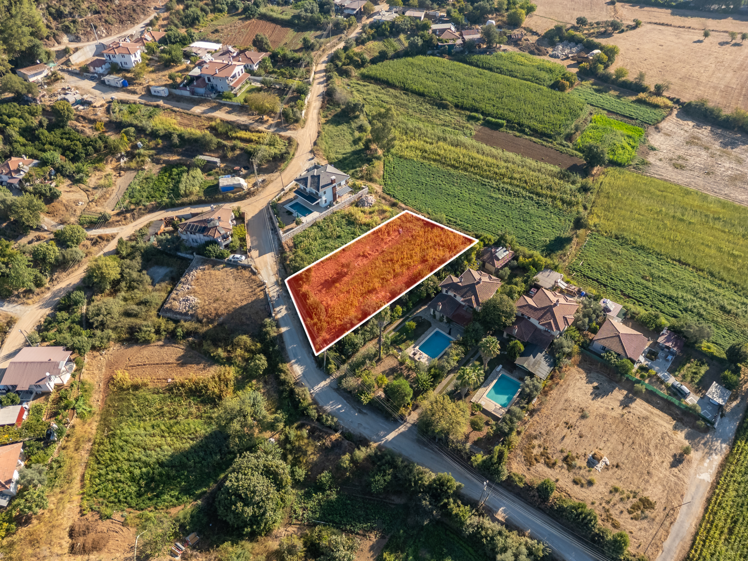 Marmaris Çetibeli’de 1.120 m2 Villa Projesine Uygun İmarlı Arsa