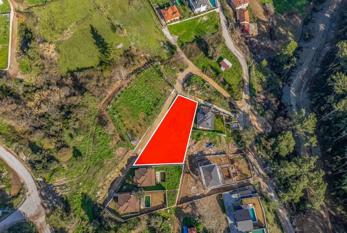 Marmaris Çetibeli’de 1.293 m2 Köşe Parsel 2 Villa İmarı
