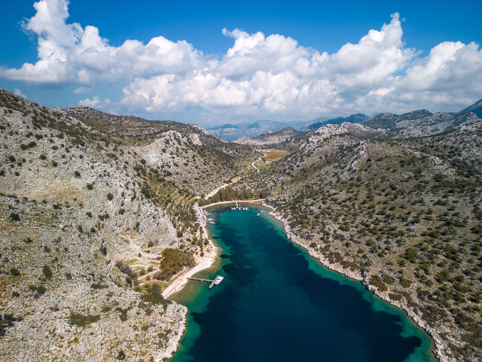 DJI_0593-HDR Marmaris Taşlıca’da Kadastral Yola Cepheli Yatımlık Tarla
