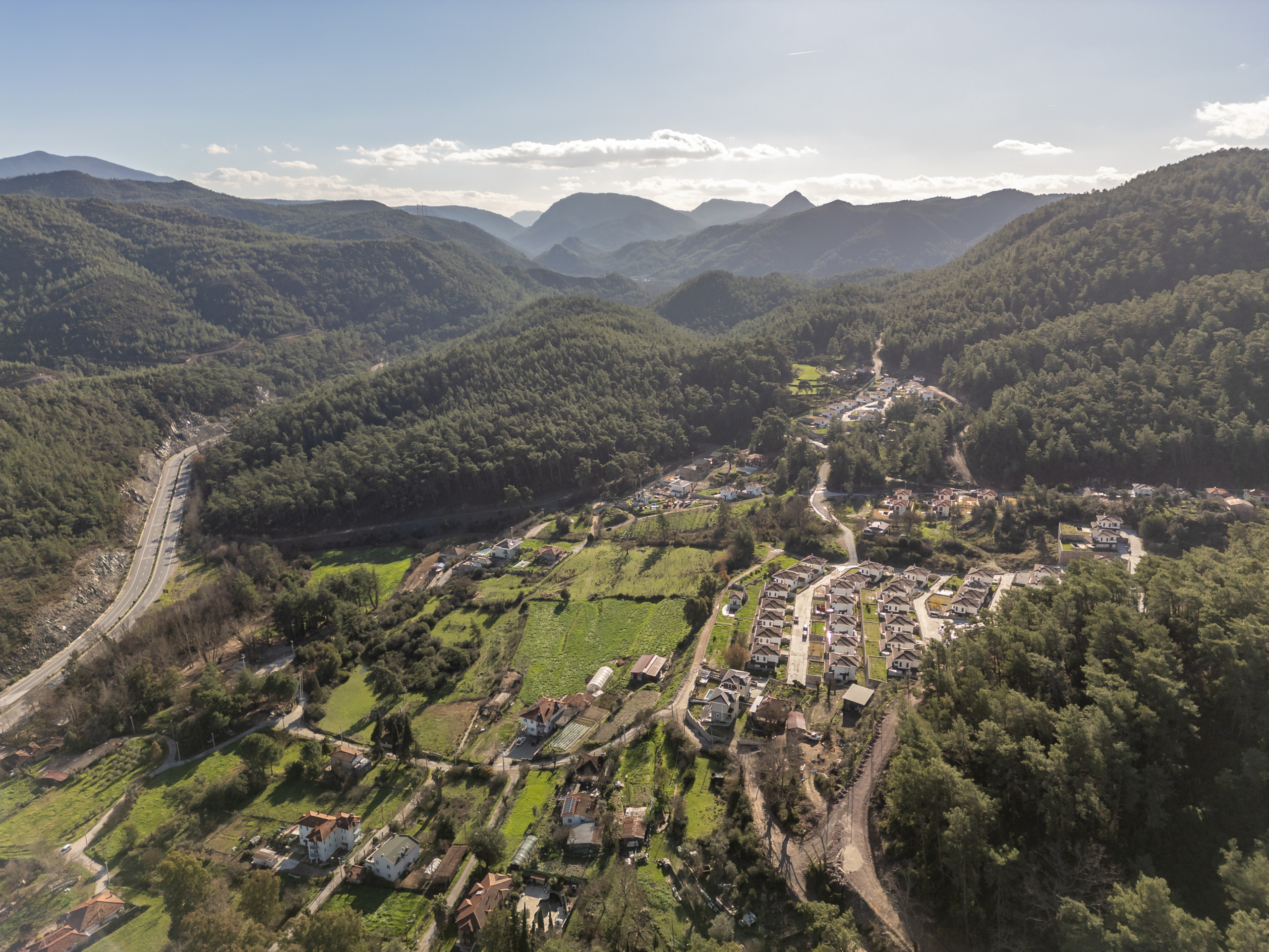 DJI_0670-HDR Marmaris Çetibeli’de 1.293 m2 Köşe Parsel 2 Villa İmarı