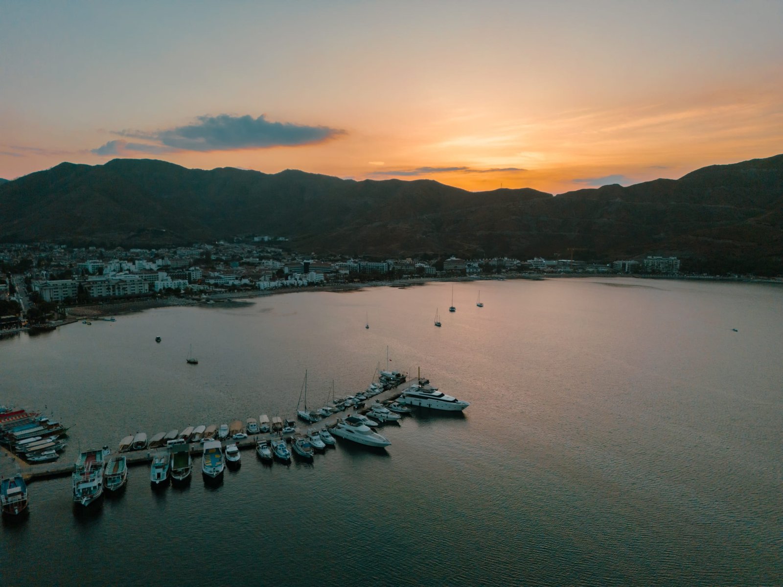 Marmaris emlak ofisi ve gayrimenkul danışmanlığı