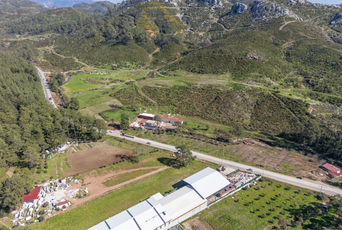 Marmaris Karayolu Üzeri Satılık 5.300 m² Yatırımlık Kupon Arazi