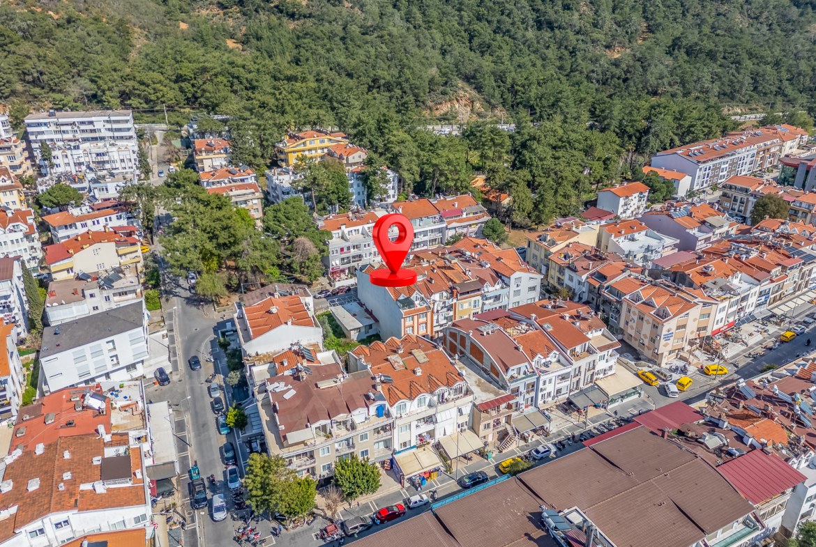 Marmaris Sarıana’da Marinaya 2 dk Müstakil Bahçeli 2+1