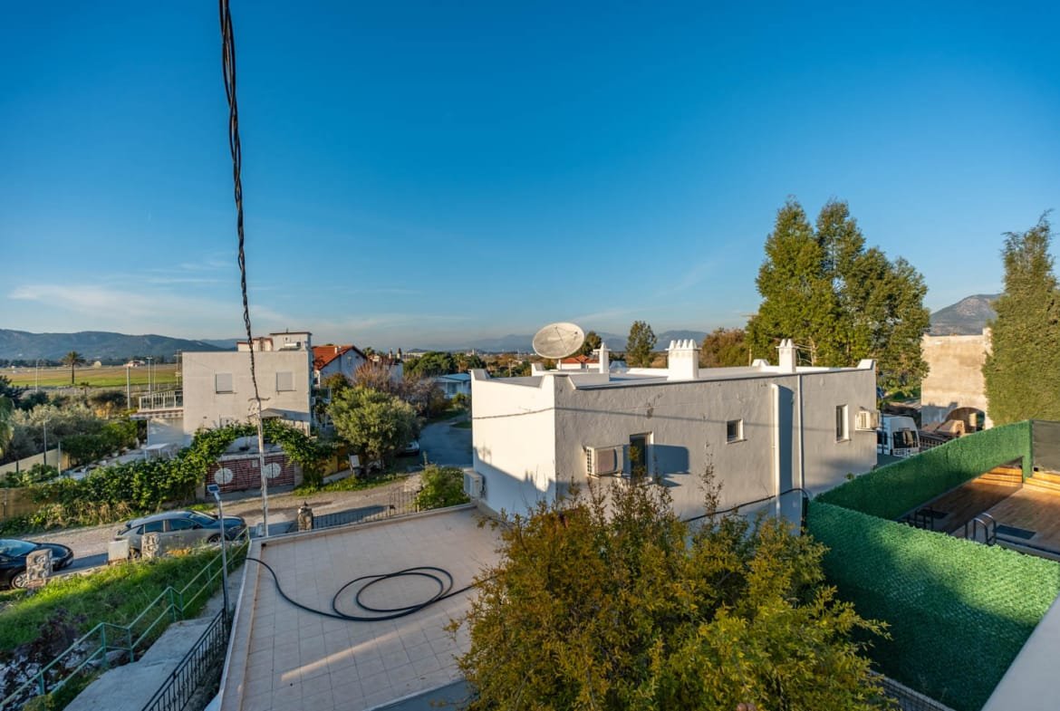 Dalaman Kapıkargın’da Site İçinde Müstakil Bahçeli Eşyalı 2+1 Satılık Dubleks Villa