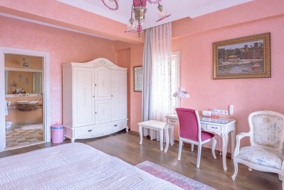 Selimiye’de Satılık Butik Otel