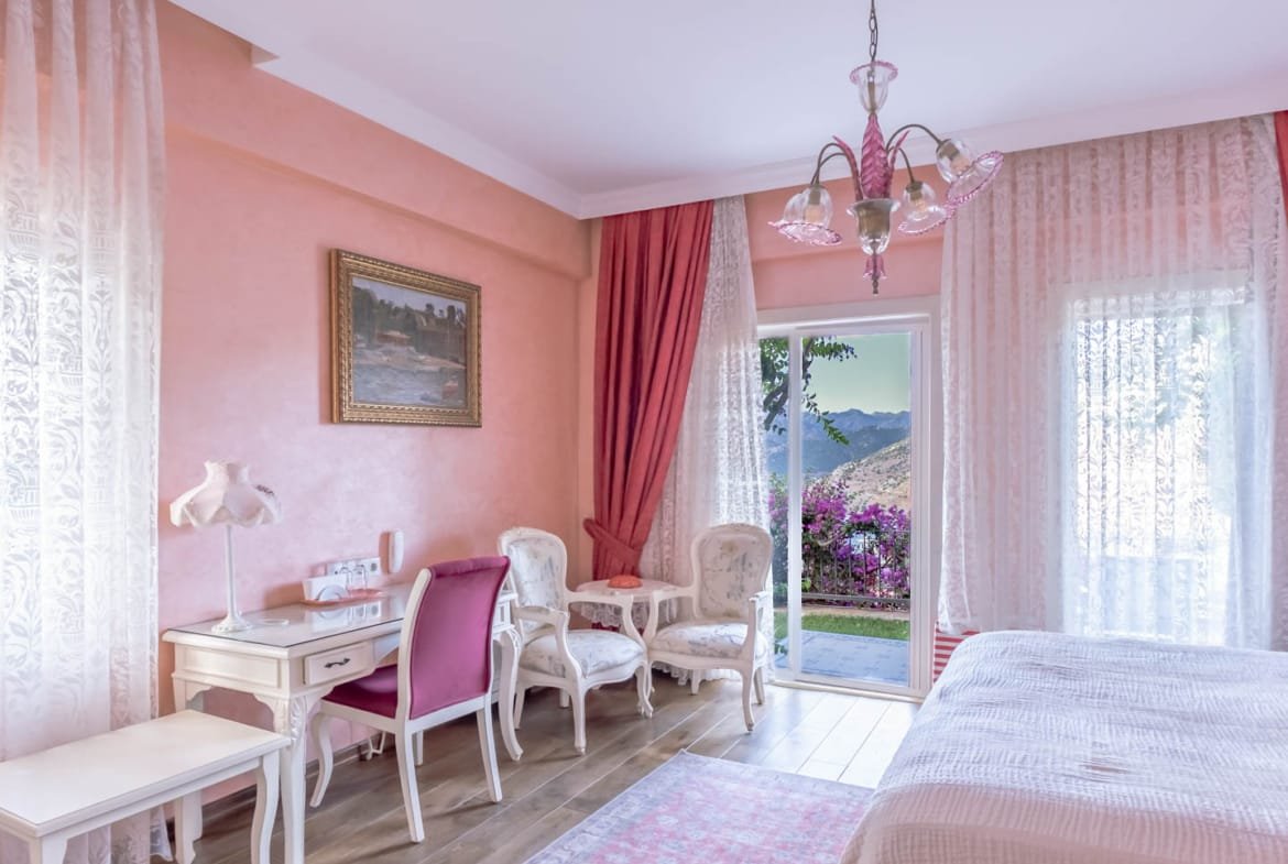 Selimiye’de Satılık Butik Otel