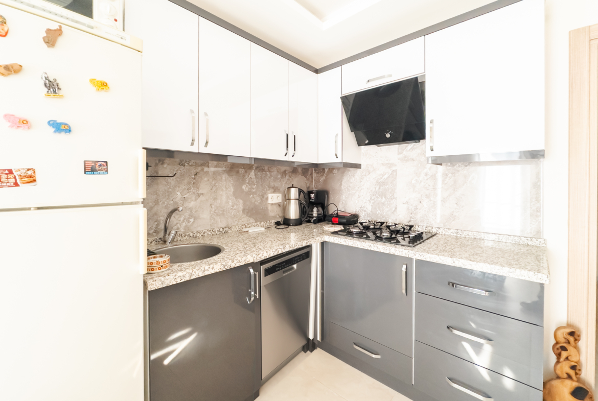 Ula Gökovada Havuzlu Sitede 1+1 Eşyalı Satılık Daire