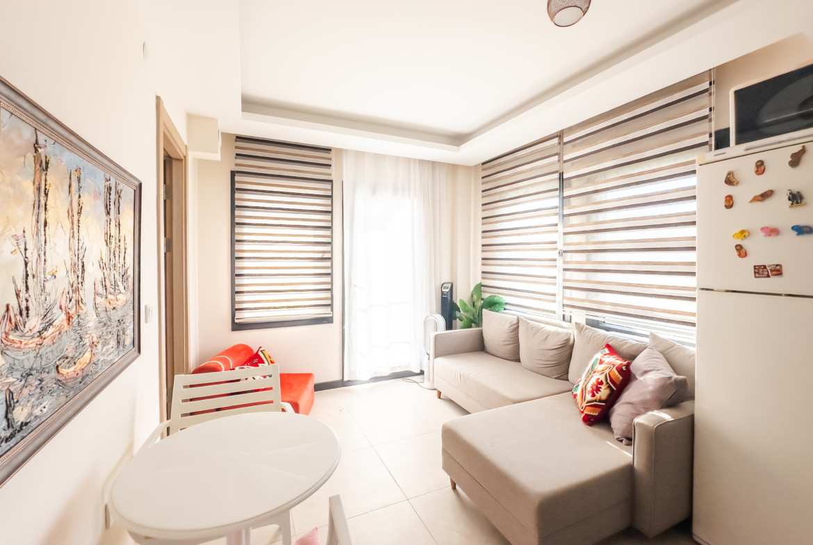 Ula Gökovada Havuzlu Sitede 1+1 Eşyalı Satılık Daire