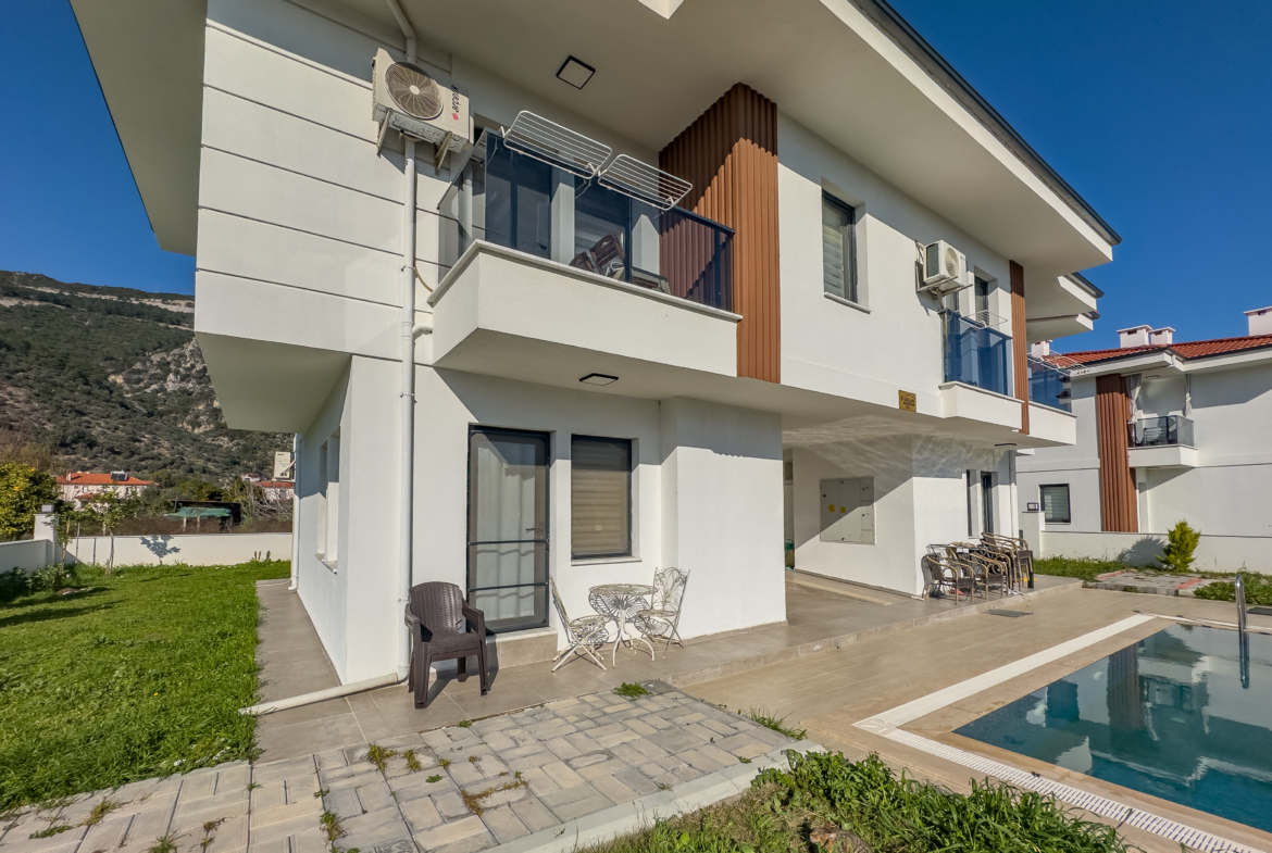 Ula Gökovada Havuzlu Sitede 1+1 Eşyalı Satılık Daire