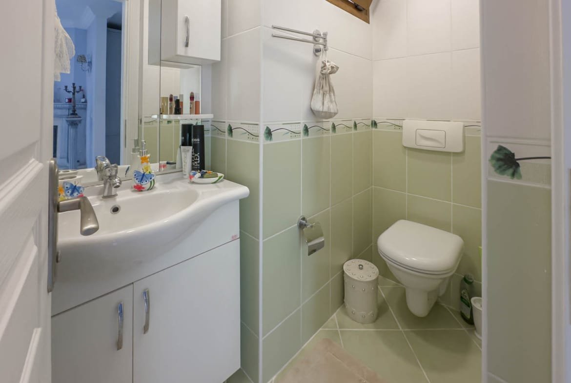 Marmaris İçmeler’de Havuzlu Site İçerisinde Eşyalı Kiralık 3+1 Bahçe Dubleksi