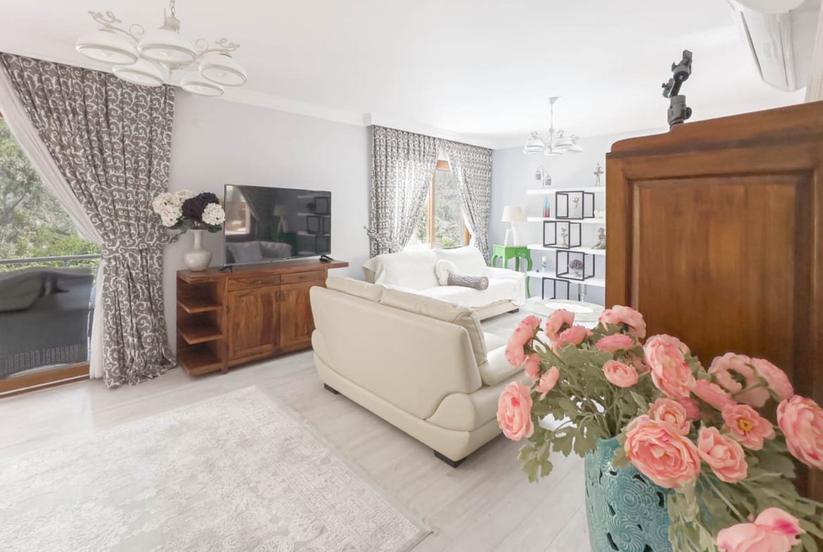 Marmaris İçmeler’de Havuzlu Site İçerisinde Eşyalı Kiralık 3+1 Bahçe Dubleksi