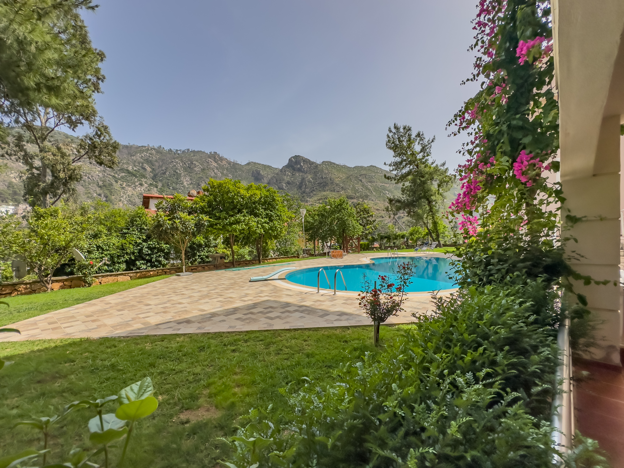 IMG_0510 Marmaris İçmeler’de Havuzlu Butik Sitede 3+1 Bahçe Dubleksi