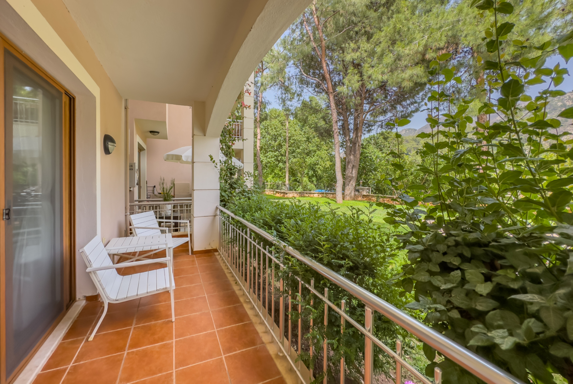 Marmaris İçmeler’de Havuzlu Butik Sitede 3+1 Bahçe Dubleksi