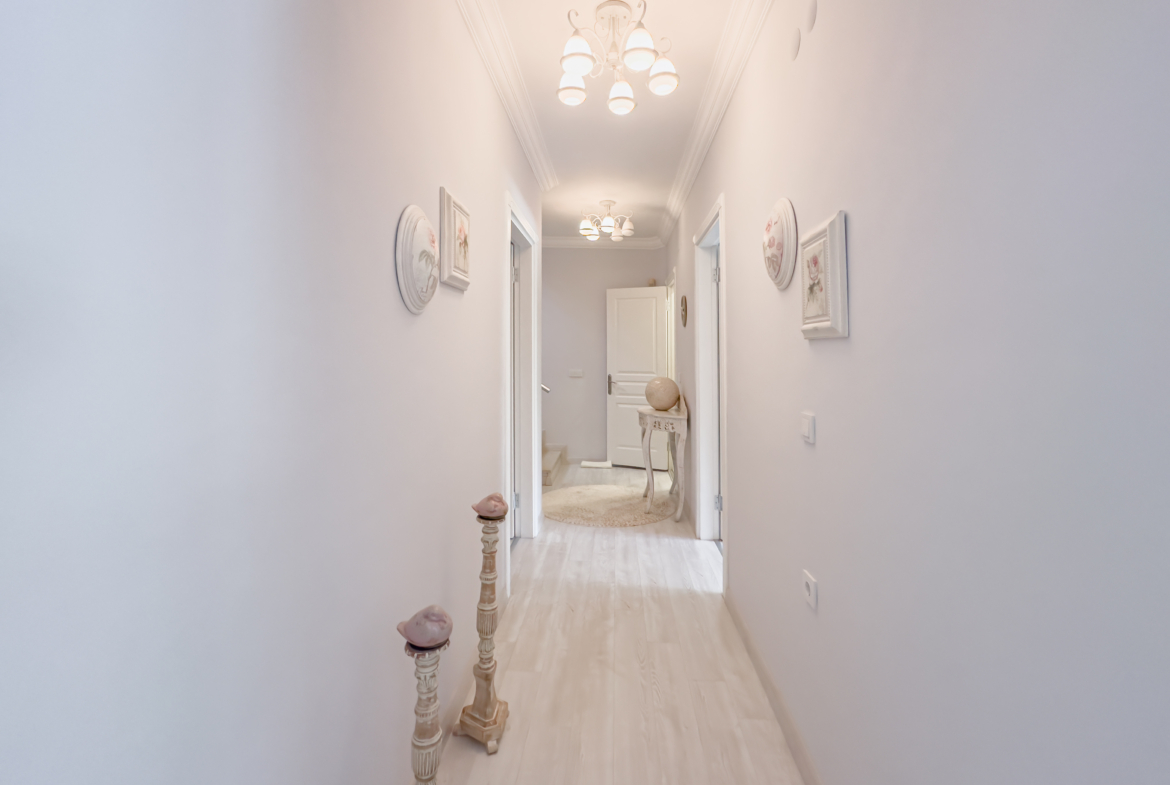 Marmaris İçmeler’de Havuzlu Butik Sitede 3+1 Bahçe Dubleksi