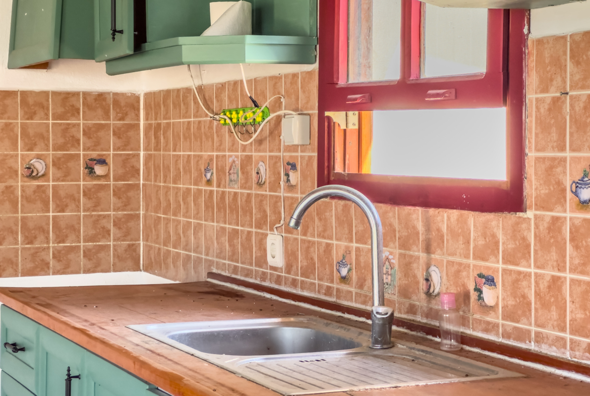 Datça Karaköy’de Deniz Manzaralı Bahçeli 1+1 Kiralık Müstakil Ev