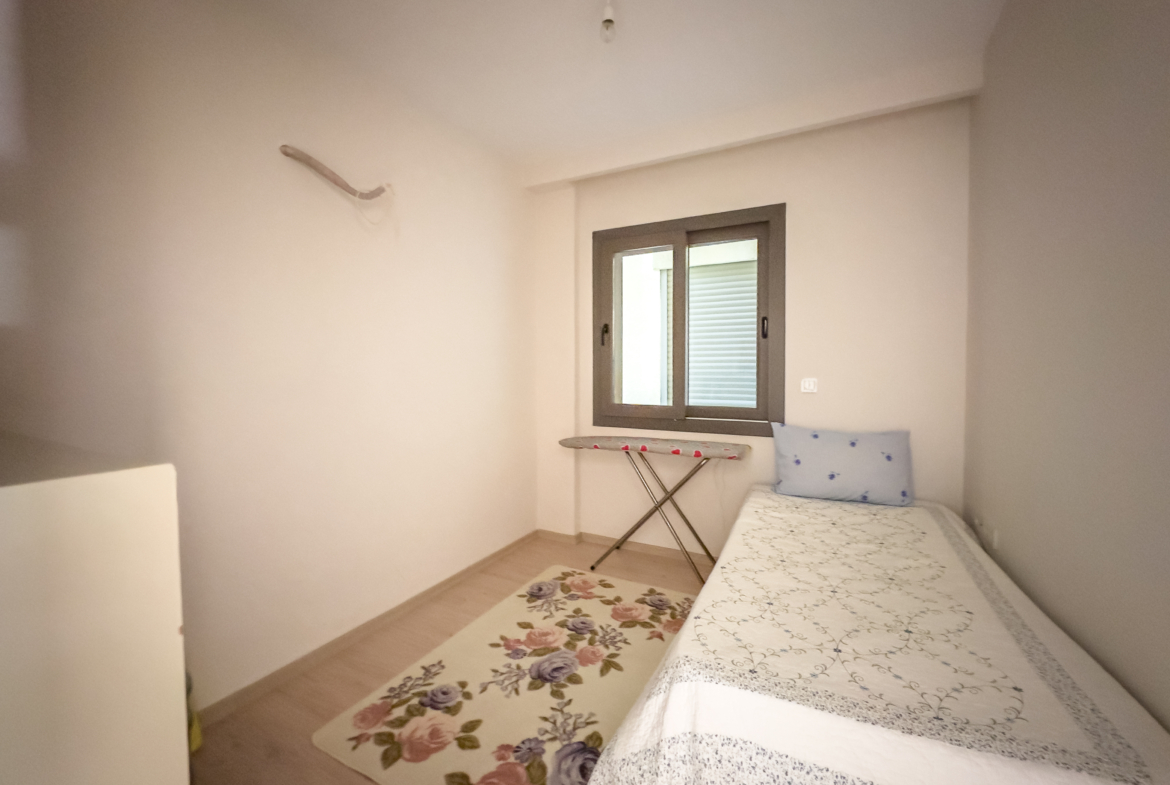 Marmaris Armutalan Havuzlu Sitede Eşyalı Kiralık 2+1 Daire