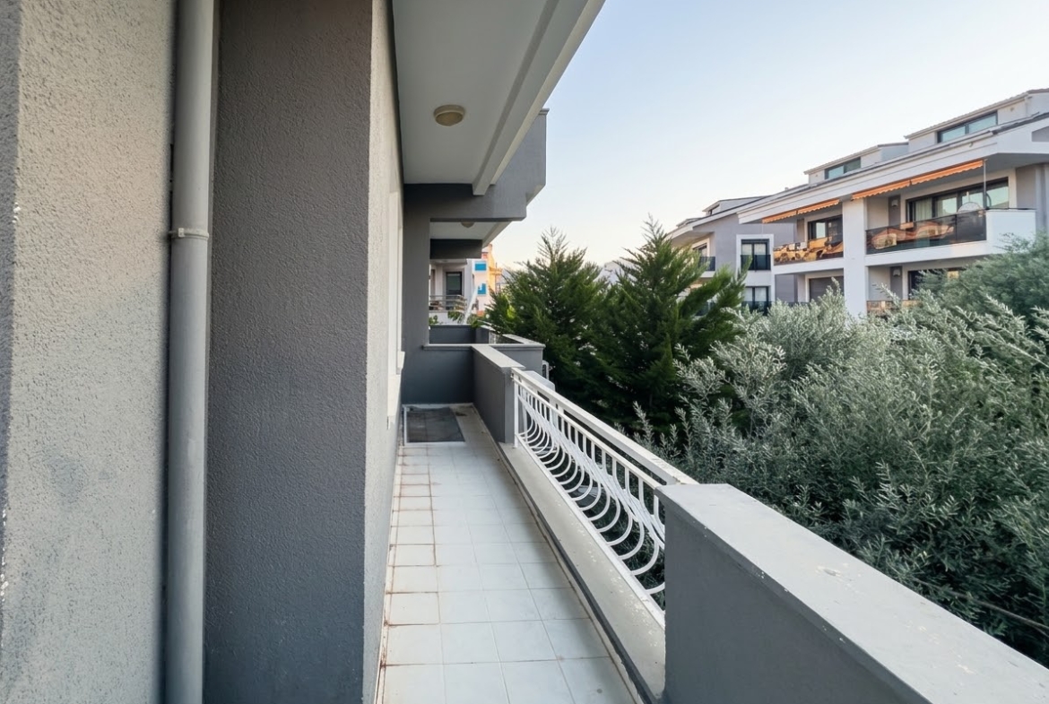 Çıldır Mahallesi Sahile Yakın 2+1 Ara Kat Kiralık Daire