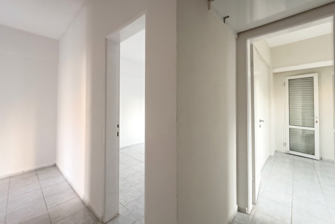Çıldır Mahallesi Sahile Yakın 2+1 Ara Kat Kiralık Daire
