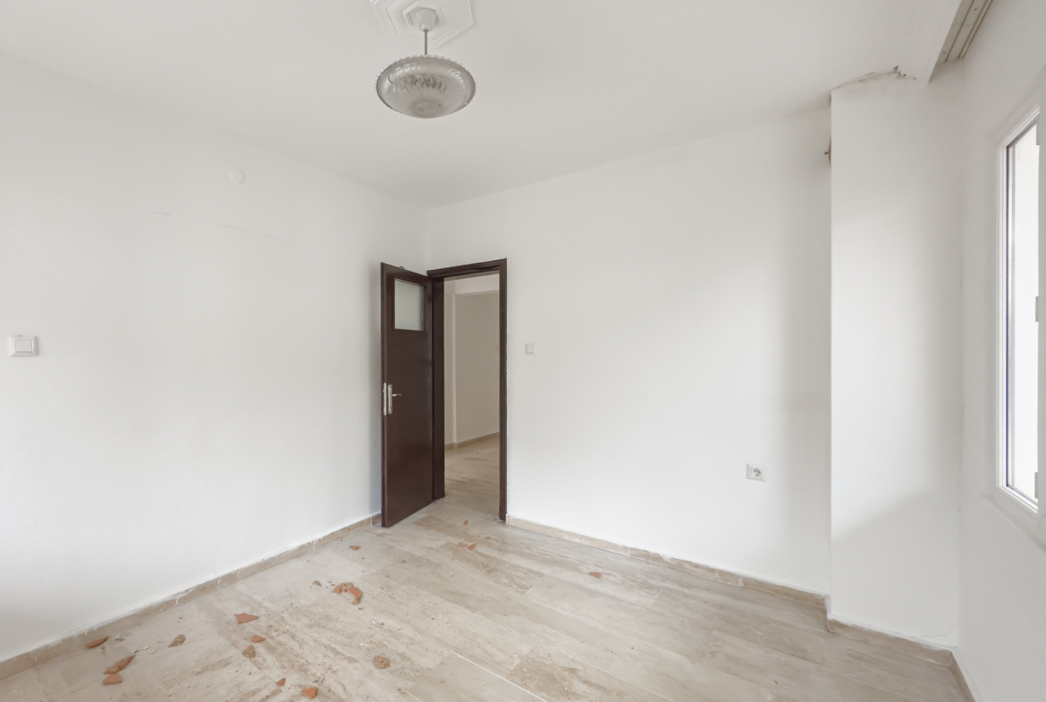 Marmaris İçmelerde Sahile 500m Tadilatlı 2+1 Daire