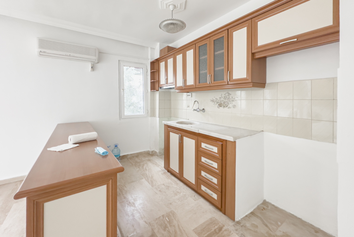 Marmaris İçmelerde Sahile 500m Tadilatlı 2+1 Daire