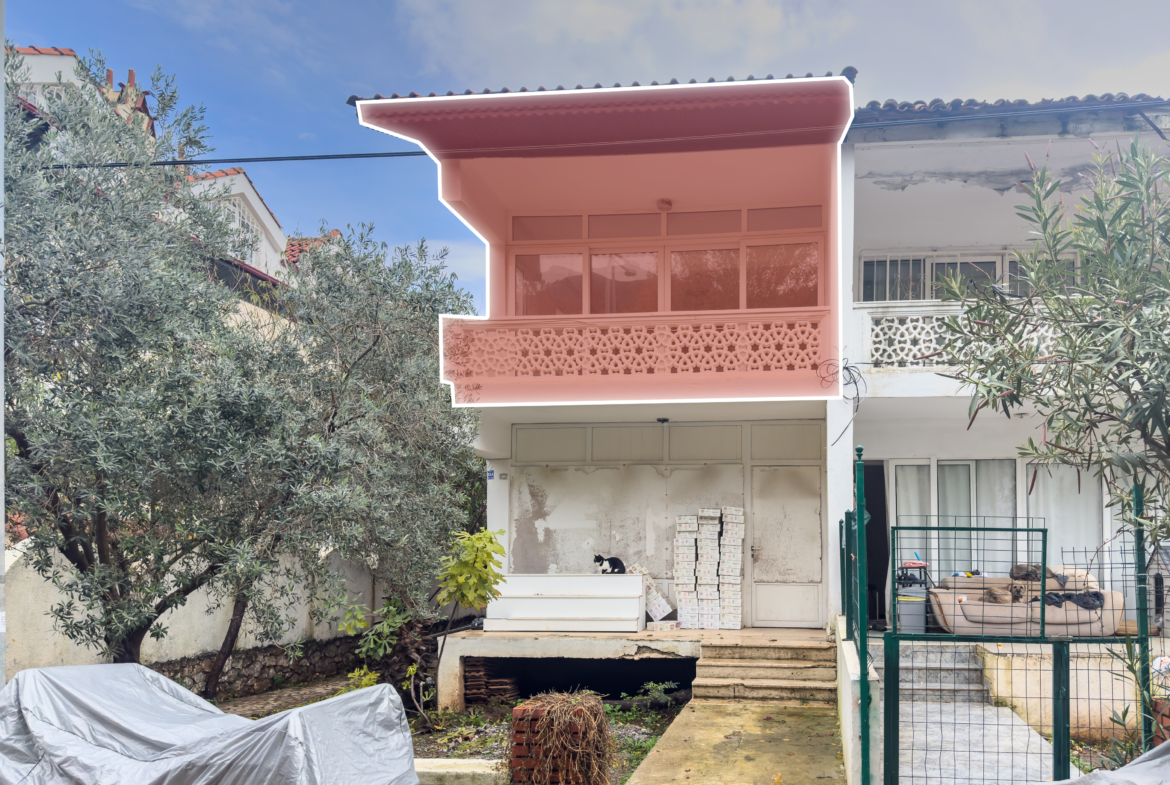 Marmaris İçmelerde Sahile 500m Tadilatlı 2+1 Daire