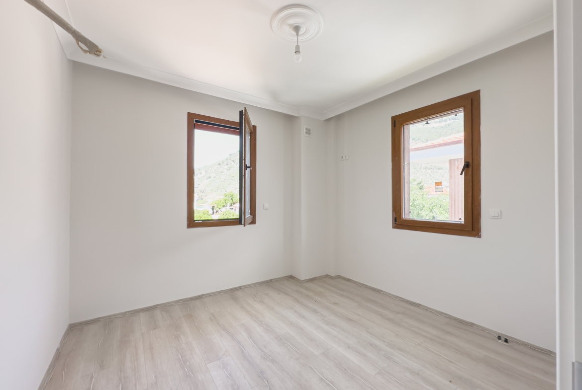 Akyaka Girişinde Gökova Mahallesinde Müstakil 3+1 Satılık Villa