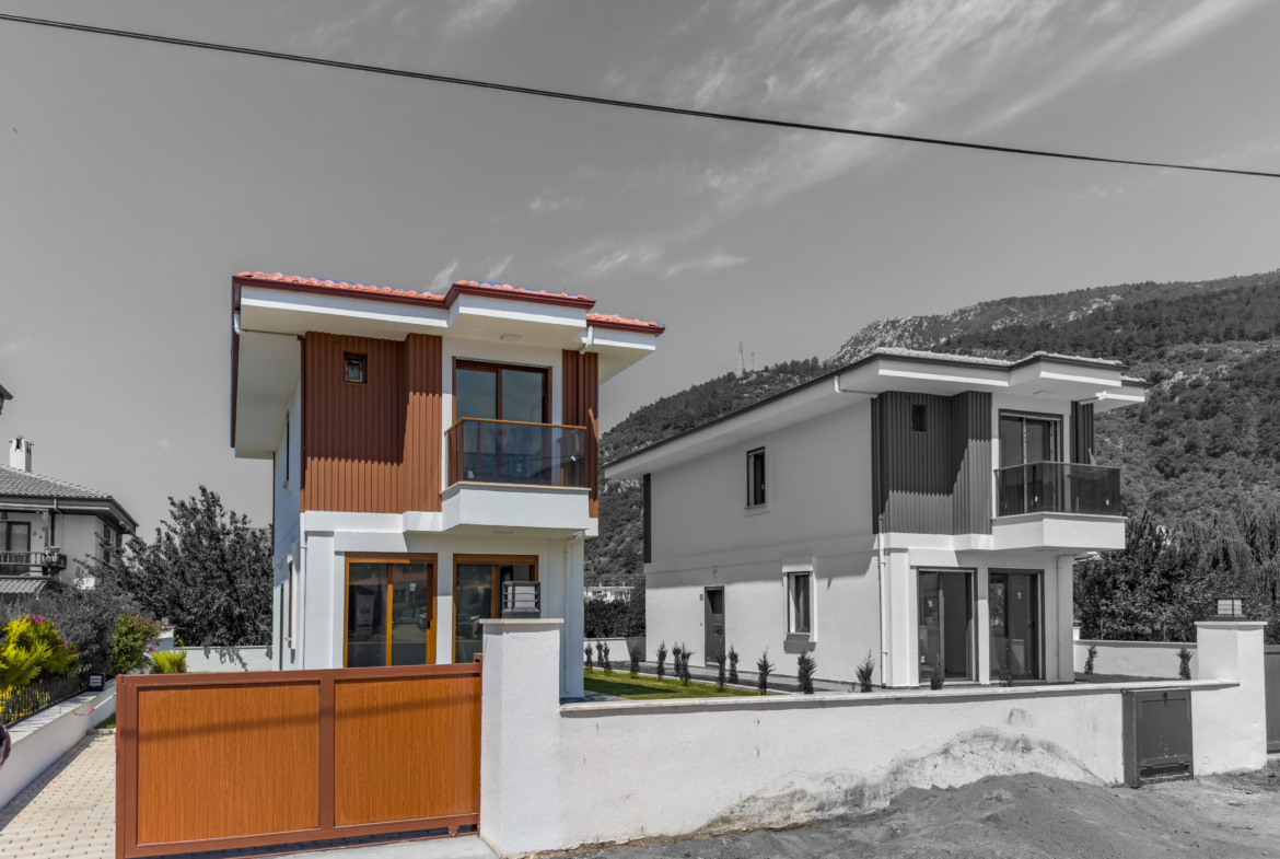 Akyaka Girişinde Gökova Mahallesinde Müstakil 3+1 Satılık Villa