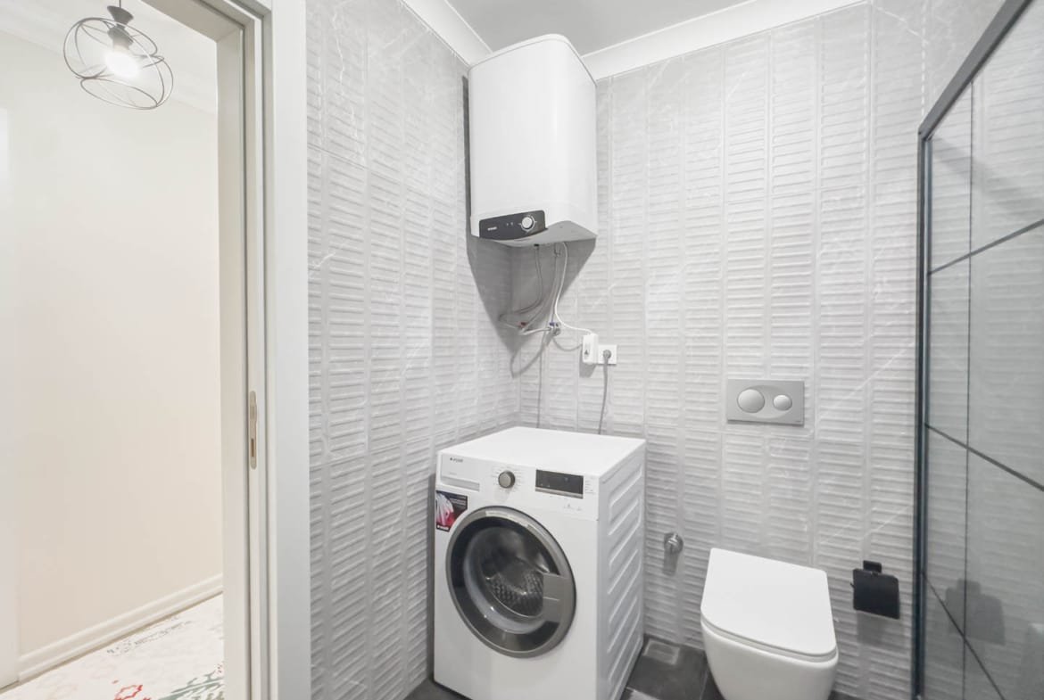 Marmaris Siteler’de Sahile Yürüme Mesafesinde Tadilatlı 2+1 Satılık Daire