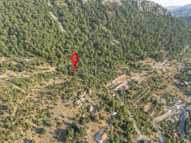 Marmaris Bayırda Çiftlik Koyu Yolu Üzeri 6.713 m2 Arazi