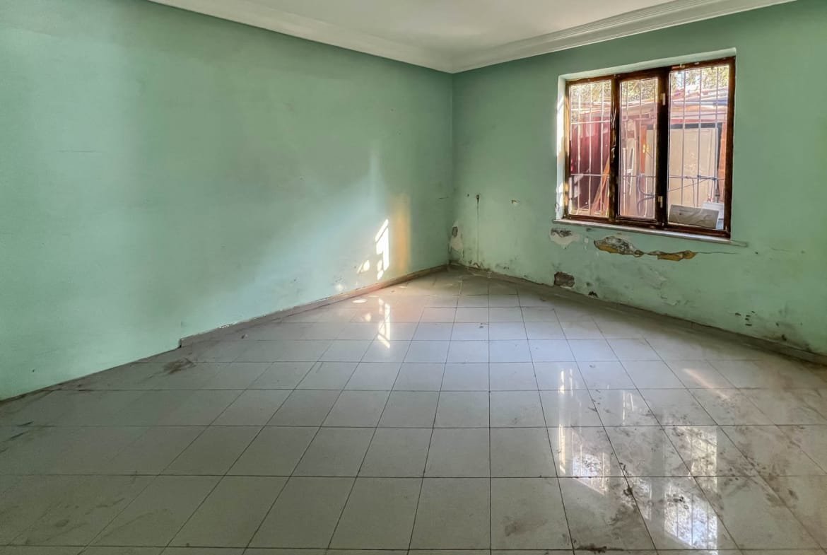Marmaris Çıldır Mahallesi’nde 140 m² Kiralık Çift Dükkan
