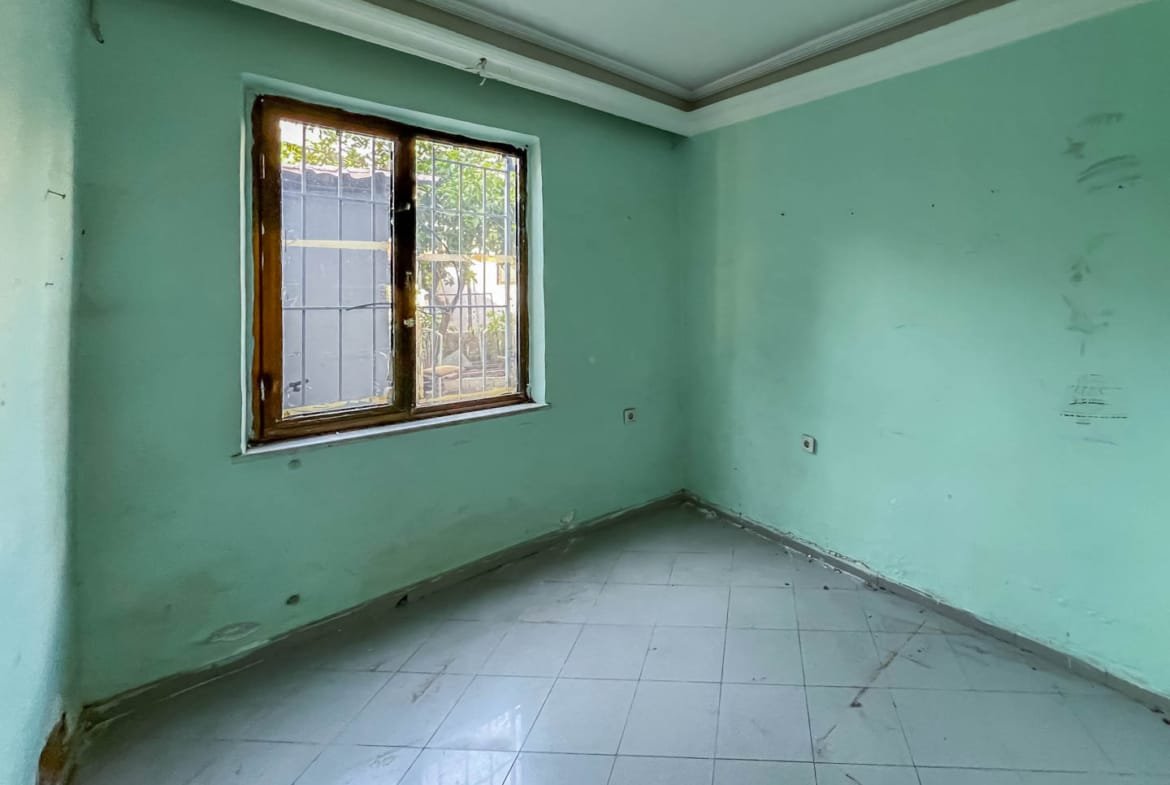 Marmaris Çıldır Mahallesi’nde 140 m² Kiralık Çift Dükkan