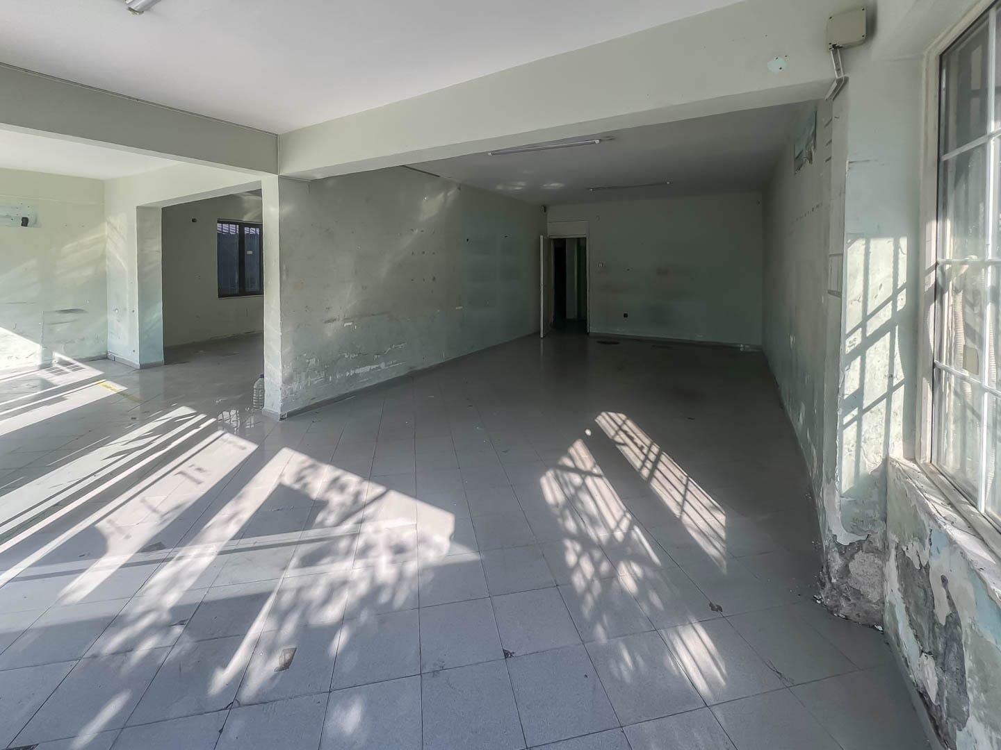 WhatsApp Image 2026-08-22 at 13.47.16 (4) Marmaris Çıldır Mahallesi’nde 140 m² Kiralık Çift Dükkan